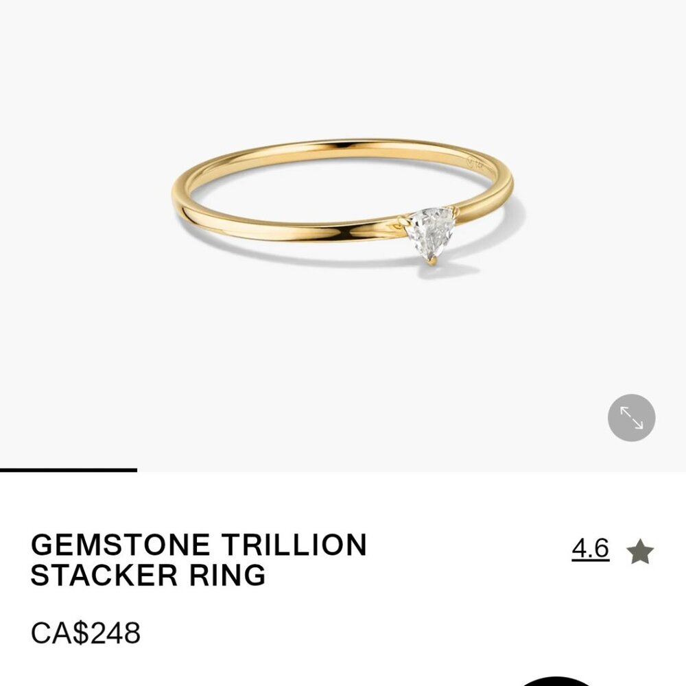 Mejuri Gemstone Trillion Stacker Ring